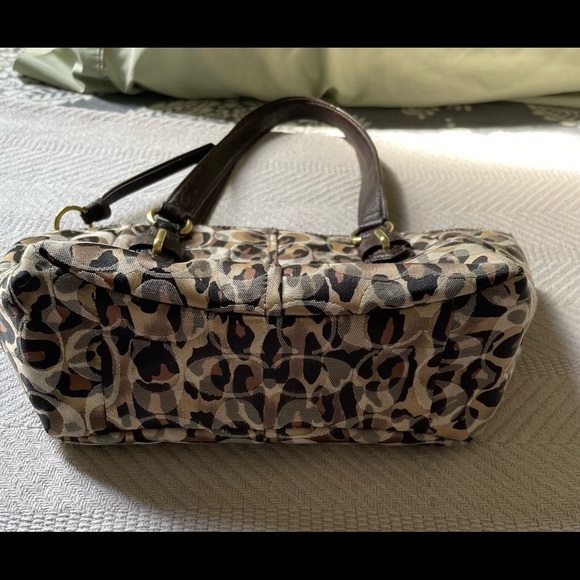 I ♥️this coach bag - Picture 6 of 16